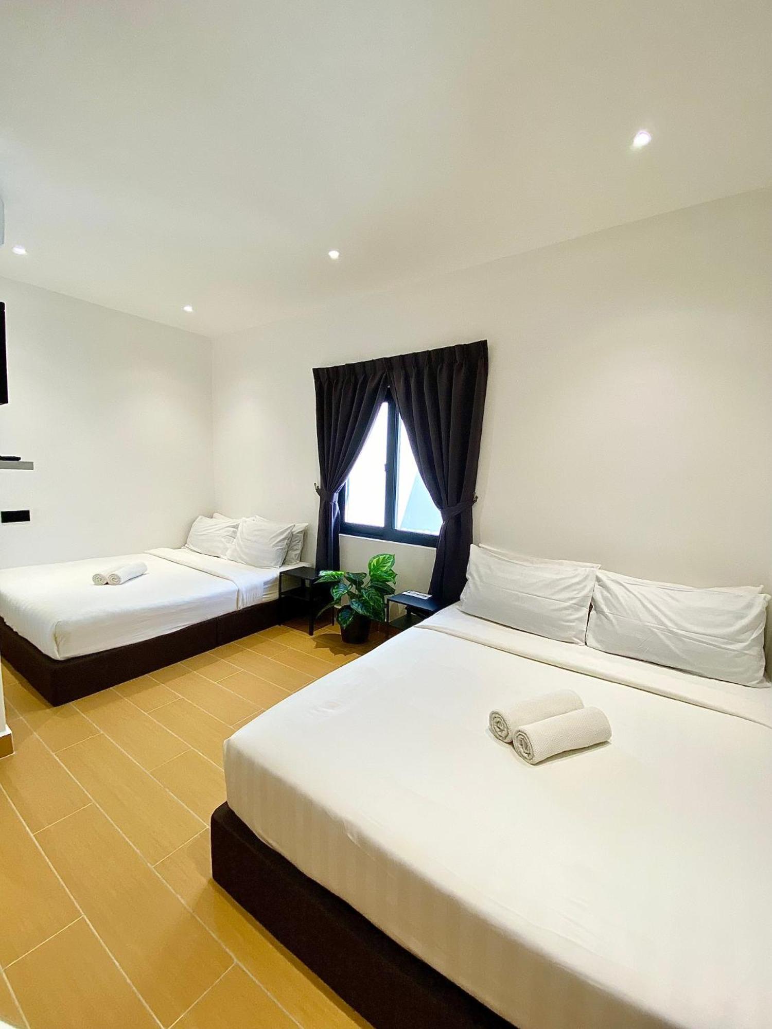 The 6N By Sky Hive Hotel George Town Exterior photo